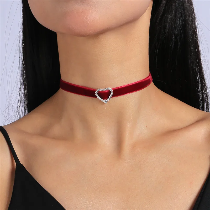 Aihua Sexy rote Samt-Choker-Halsketten für Frauen, Kristall-Herz-Halskette, Braut, Hochzeit, Party, Schmuck am Halskragen – Detail 11