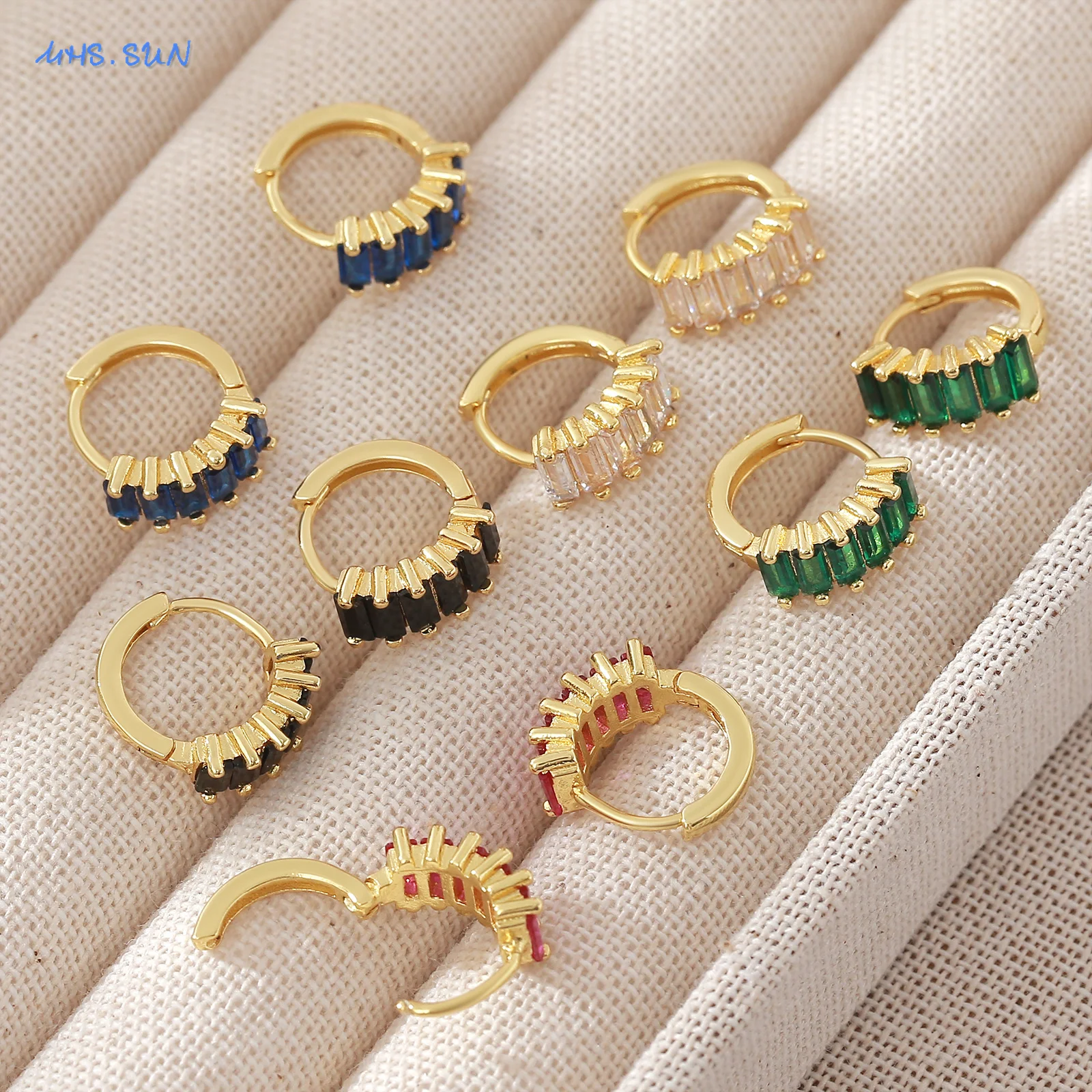 MHS.SUN الحد الأدنى مطلية بالذهب هوب أقراط للنساء الفتيات الملونة مكعب الزركون القرط العصرية تنوعا المجوهرات اليومية