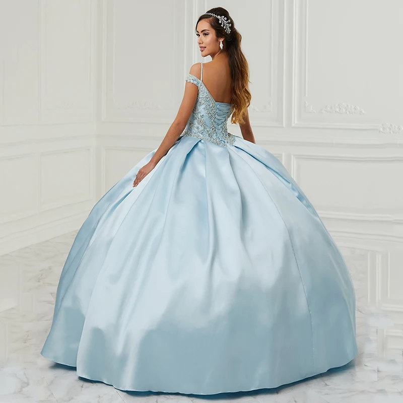 Blue Spaghetti Straps Beaded Quinceanera Dresses Vestidos De 15 Años Quinceañeras Birthday Crystal Ball Gown Evening 2023 فساتين