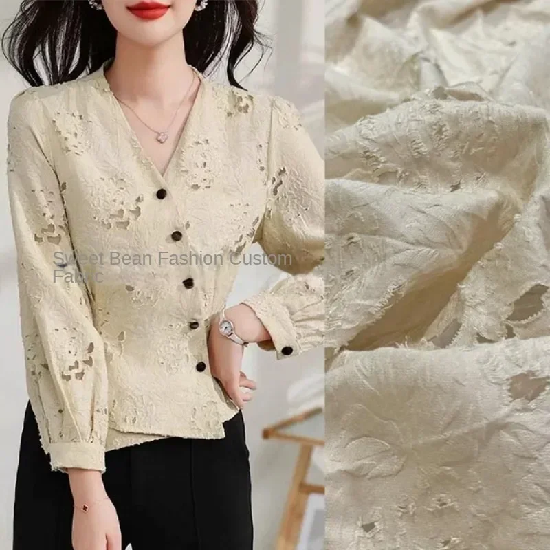 

Окрашенная в пряжу жаккардовая ткань Тонкий стиль Парча Платье Куртка Одежда Дизайнерская ткань Одежда Шитье по метрам Материал «сделай сам»