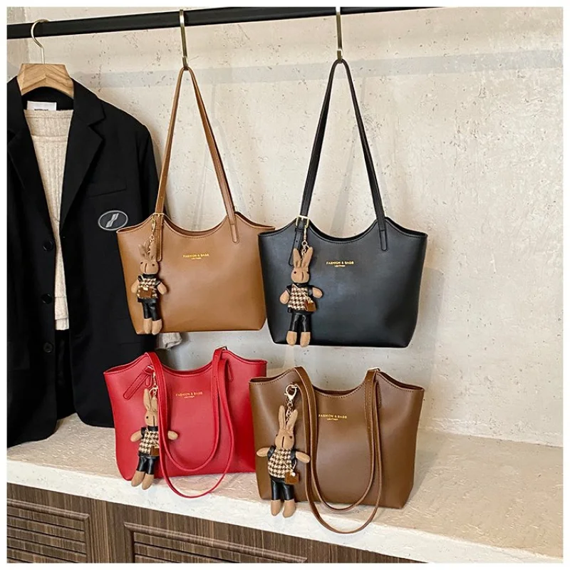 

Popular Classic Leather Tote Bags For Ladies Women's Crossbody Bag Shoulder Bag By Famous Designer