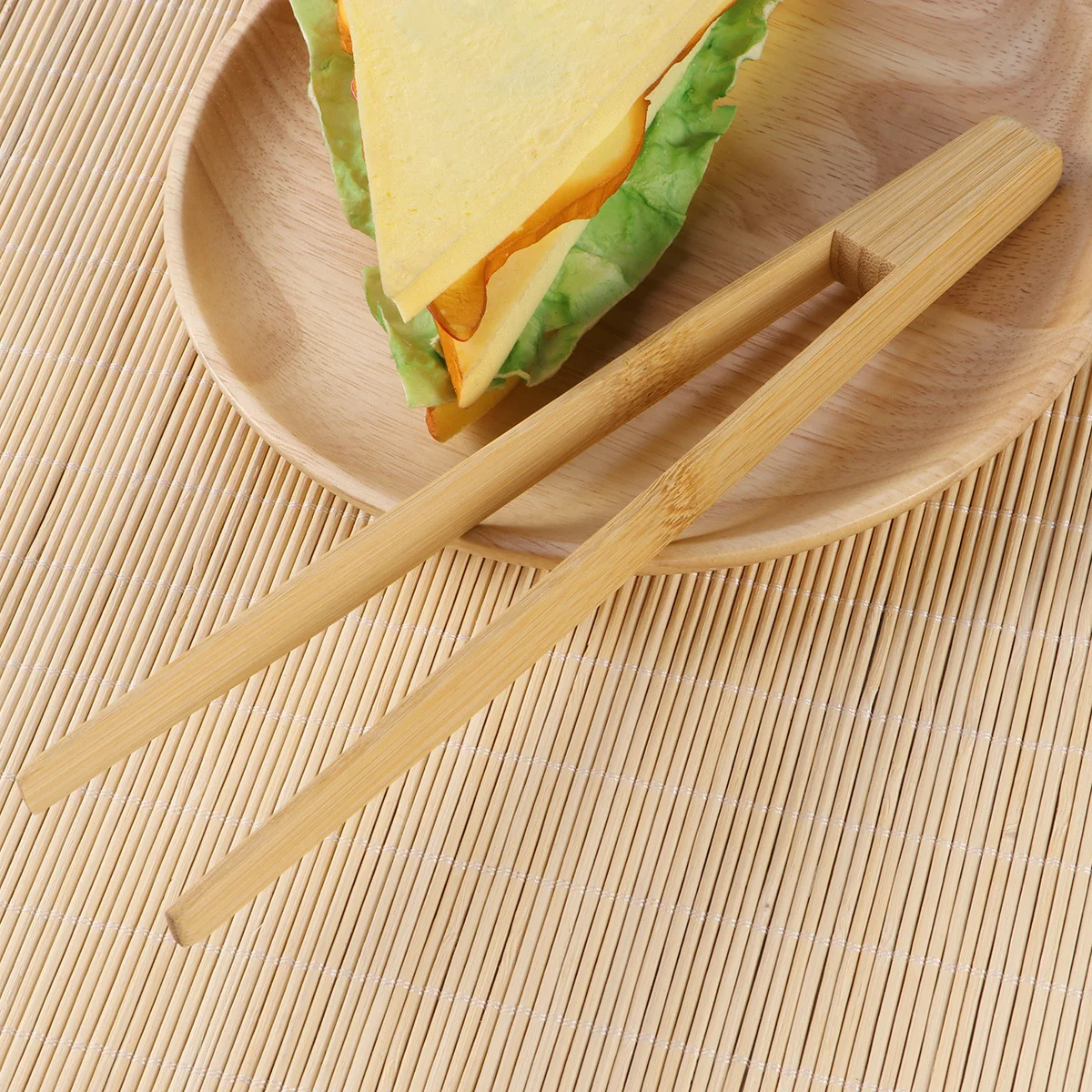 

Bamboo Kitchen Tongs Long Ergonomic Heat Resistant Toaster Clip for Cooking Baking Grilling Toast Bread Barbecue