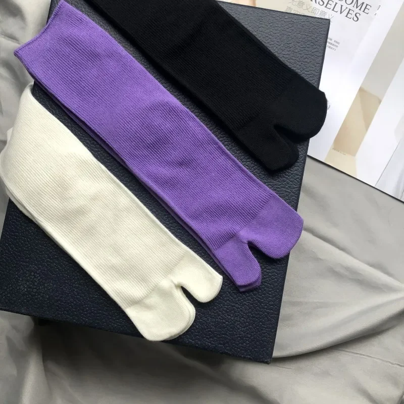 Unisex Combed Cotton Split Toe Socks Japanese Harajuku Style Simple Comfortable Two Toed Socks for Men Women
