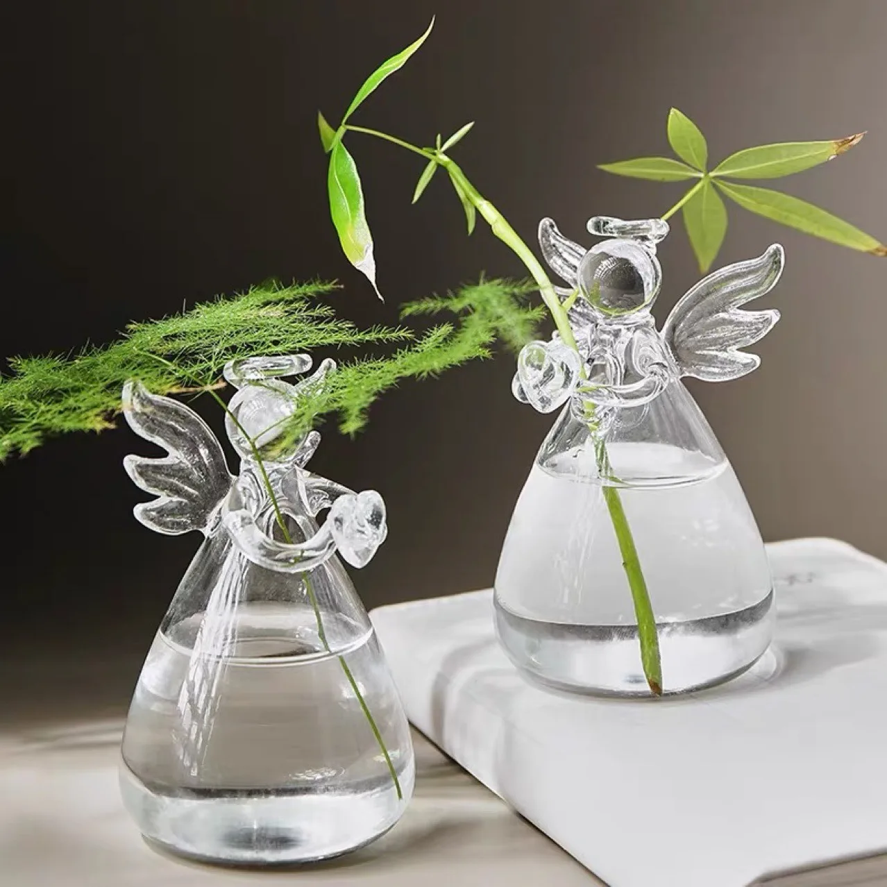 Mini Vaso de Vidro com Estátua de Anjo (5,5cm/2,17in) - Decoração de Mesa em Cristal Feita à Mão para Casa, Escritório, Ideia de Presente para Casamento