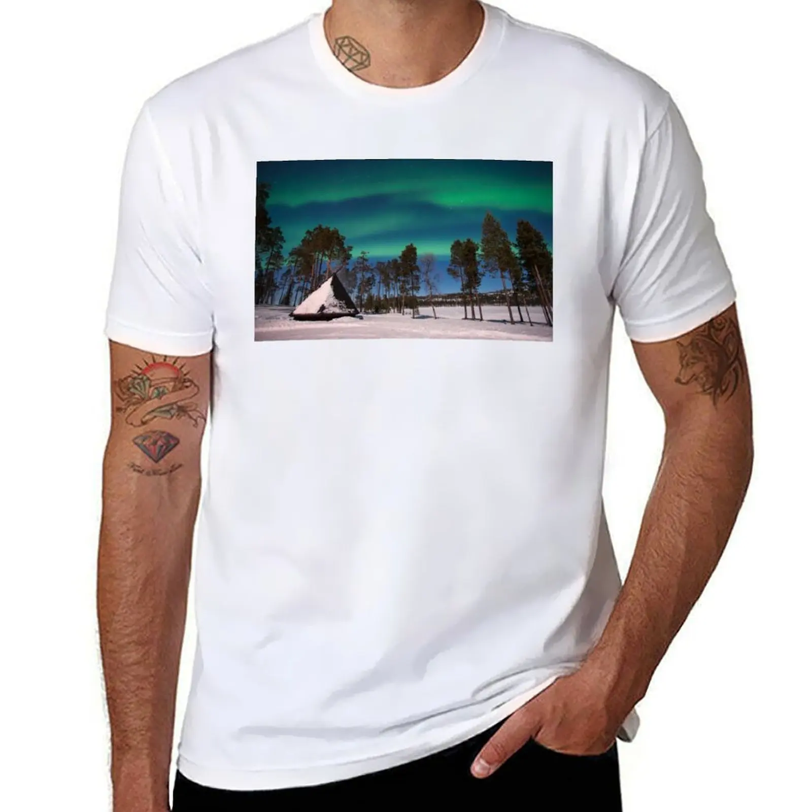 

Northern lights in Lapland T-Shirt t shirts for man pack cotton t shirts for man pack white T-Shirt