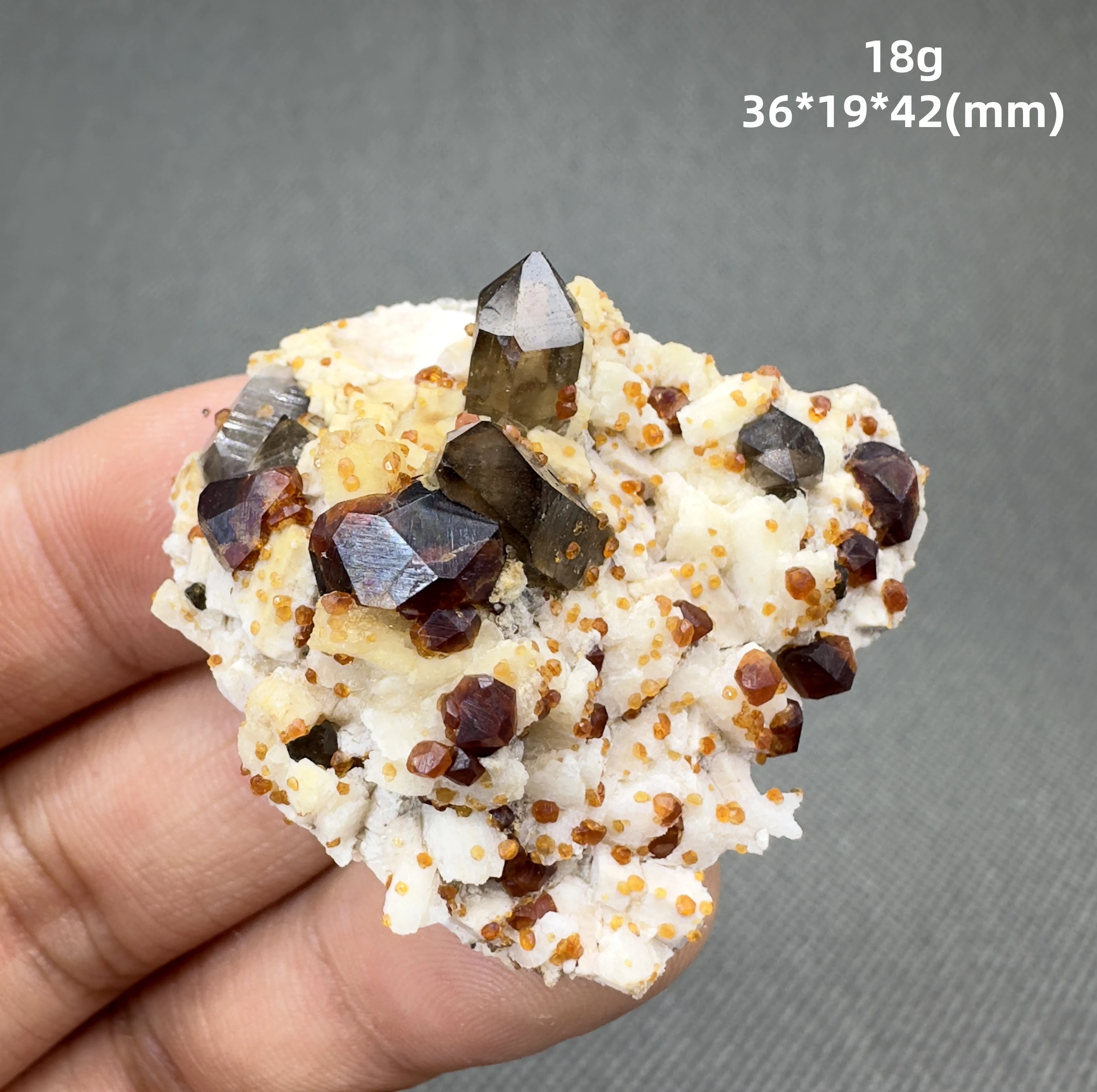 Natural florescent Hyalite and garnet symbiosis mineral specimen stones and crystals healing crystals quartz