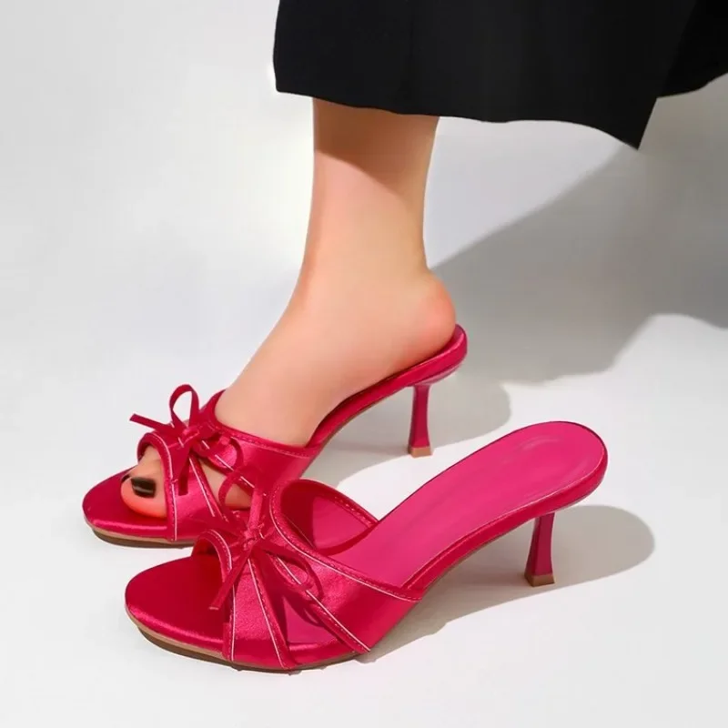 

2025 New Summer Versatile Simple Retro Polka Dot Slender Strap High Heel Sandals Sexy Woman