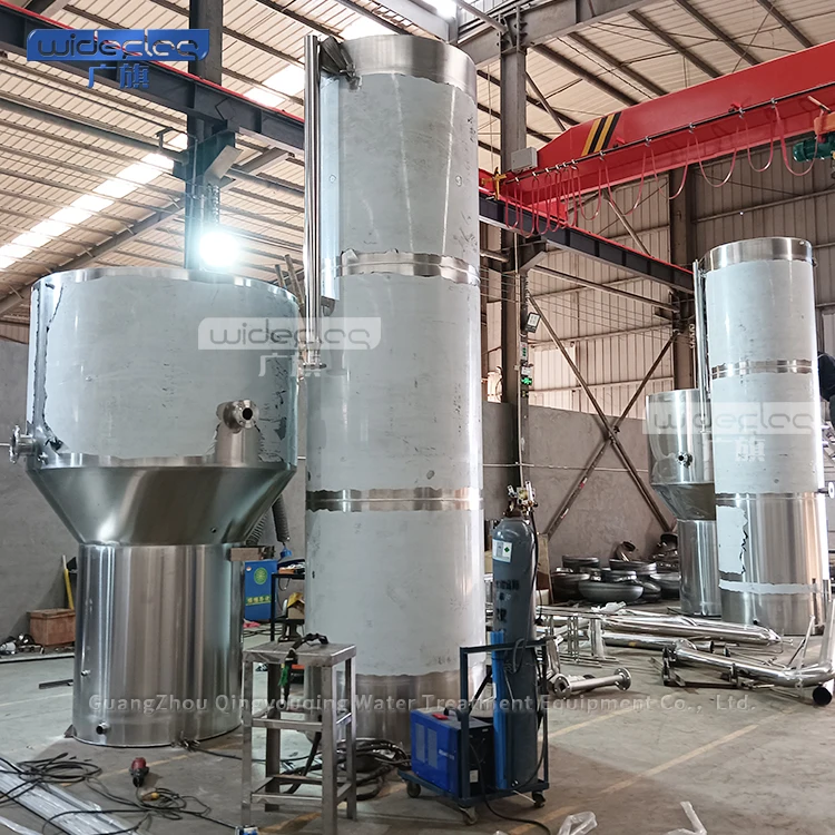 Trattamento dell'acqua potabile: serbatoio di purificazione dell'acqua a gravità con sistema di disinfezione dell'acqua