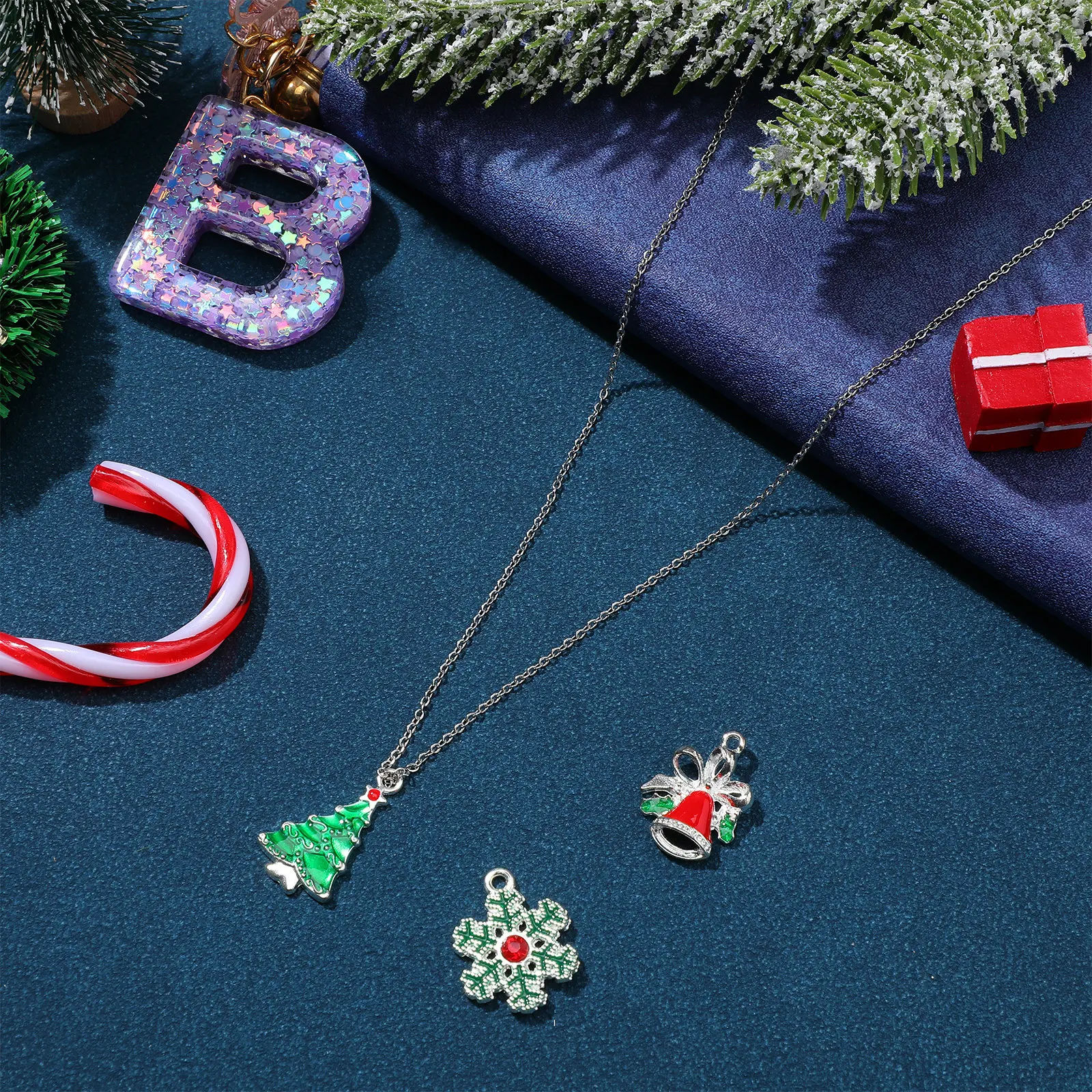 15Pcs Alloy Christmas Pendant Charm Set DIY Necklace Bracelet Ankle Craft Pendant Christmas Tree Snowflake Bell Bow