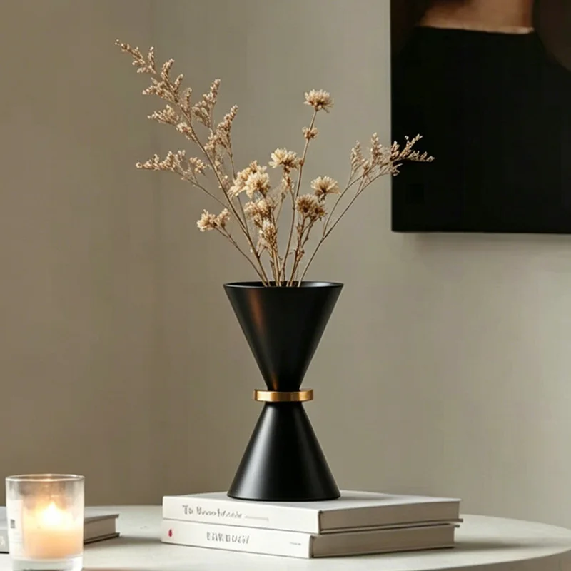 Nordic Metal Funnel Vase Ornaments Living Room Model House Sales Office TV Cabinet Flower Arrangement Vases Wedding Decoration