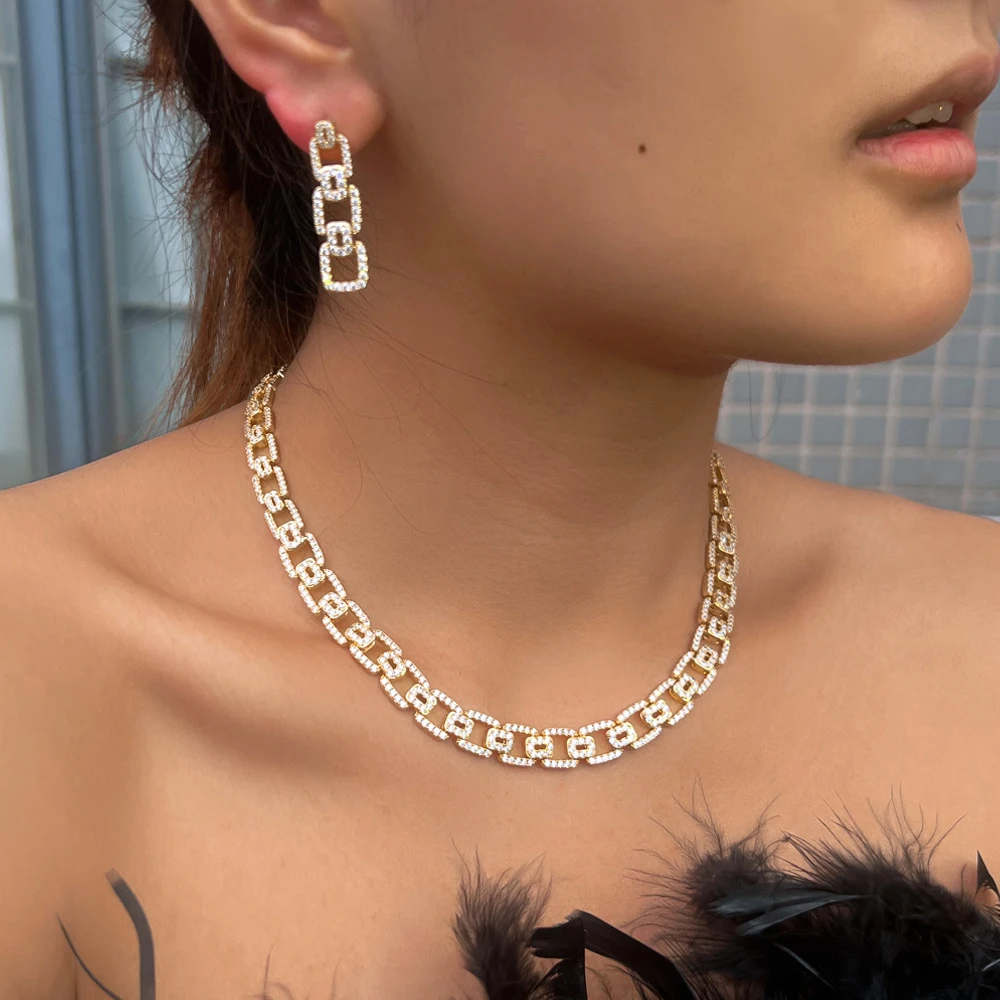 

Pera Classic Hollow Square Link Chain Cubic Zircon Gold Color Choker Necklace Earring Set for Women Banquet Party Jewelry J409