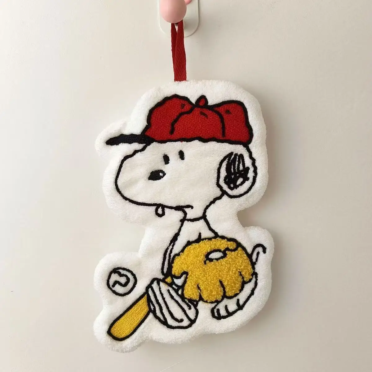 

Snoopy puppy handkerchief, coral fleece hanging absorbent handkerchief, kindergarten hanging handkerchief, New Year's gift