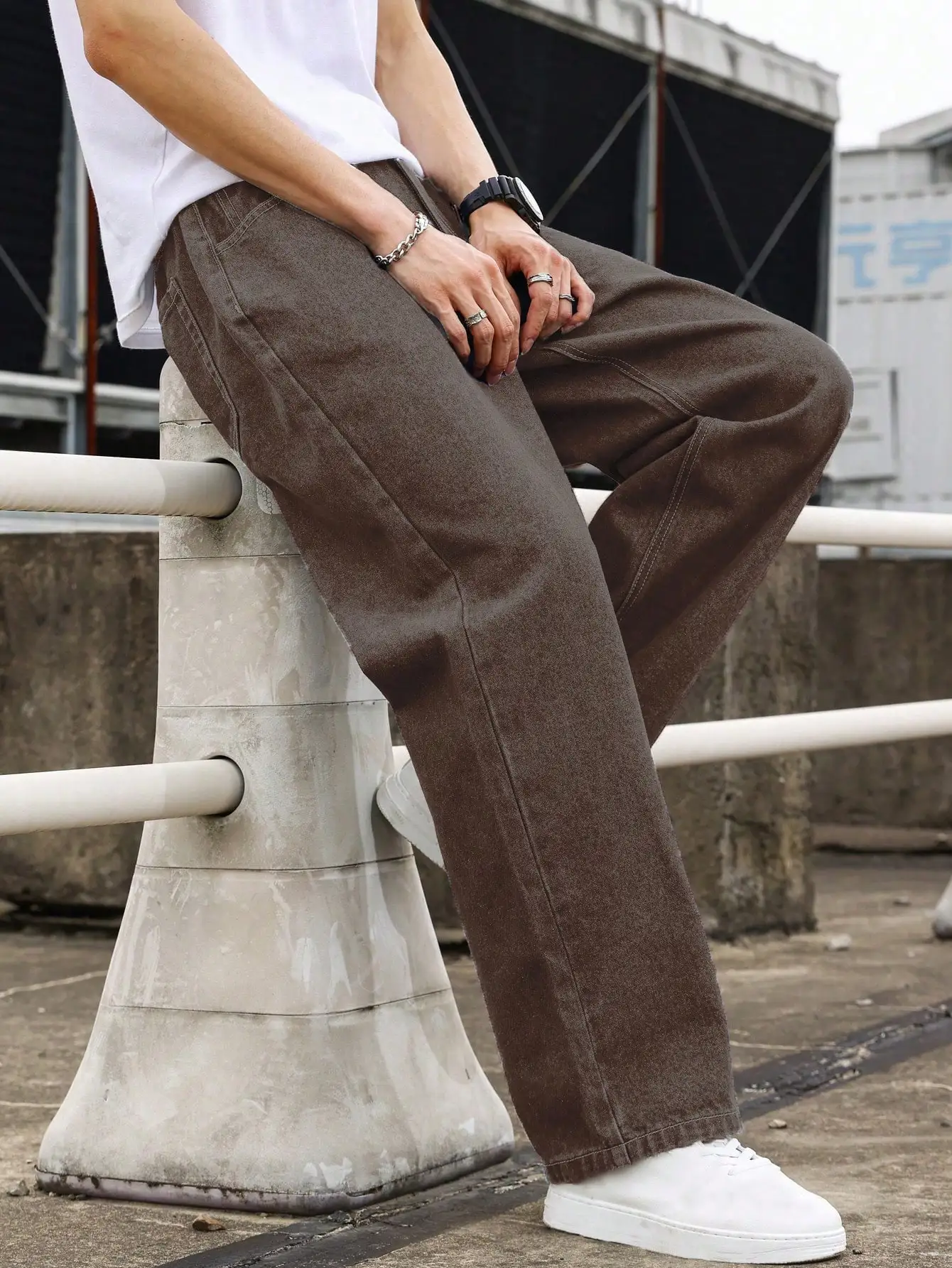 Men's Vintage Dark Brown Washed Wide Leg Jeans, Y2K Streetwear Solid Color Baggy Straight Denim Trousers Unisex