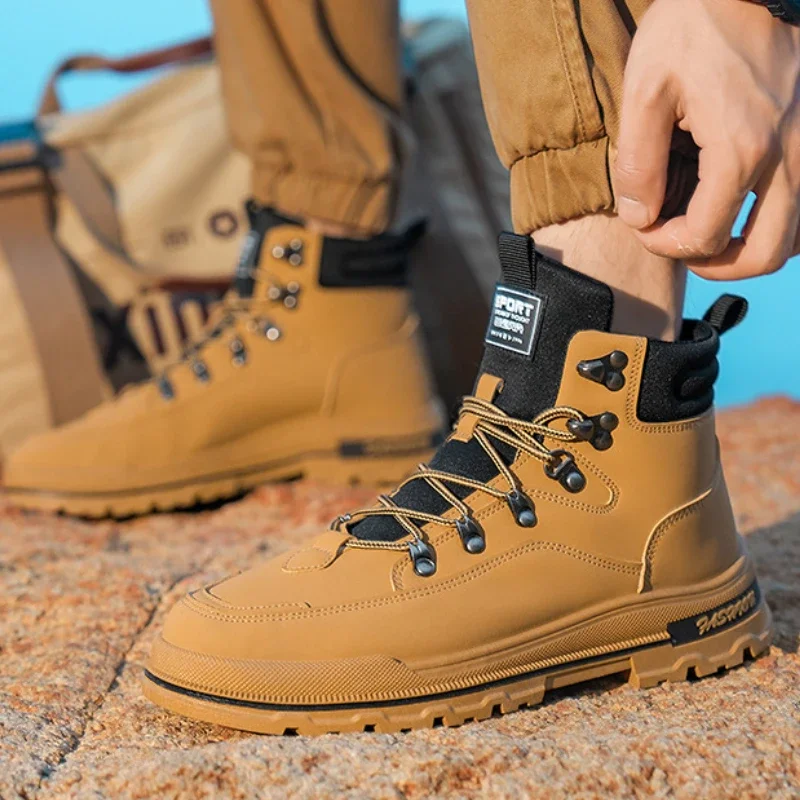 Botas negras con cordones para hombre, zapatos cómodos antideslizantes de suela gruesa, resistentes al desgaste, para senderismo, invierno, 2024