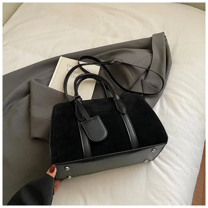 

Vintage Suede Women's Handbag High Quality Zipper Crossbody Bag With Removable Strap Fashion Commuter Briefcase Bag With Pendant