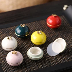 Creative Gilded Butterfly Ceramic Sealed Jar Portable Mini Storage Jar Porcelain Delicate Spice Box Moisture Proof Salve Box New