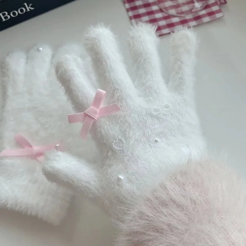 Winter Thermal Gloves Women Cute Girl Heart Bow Love Warm Five Fingers Imitation Mink High Value White Plush Gloves Snow Outdoor