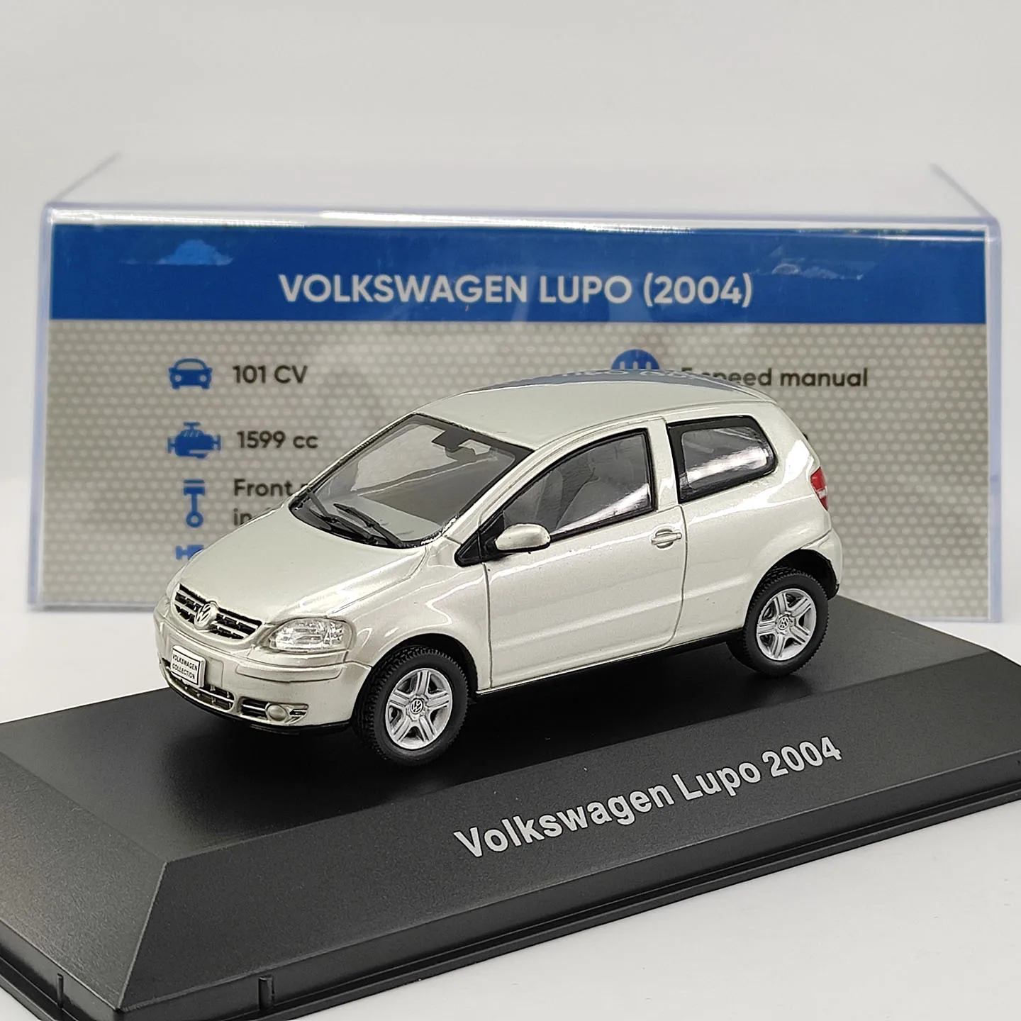 modello-di-auto-in-lega-pressofuso-ixo-scala-1-43-vw-lupo-2004