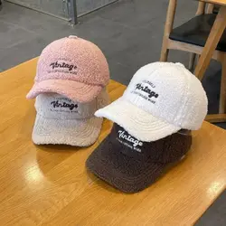New Plush Baseball Hat Winter Lamb Wool Baseball Cap Women Fashion Plush Baseball Hat Warm Teddy Velvet Couple Cap