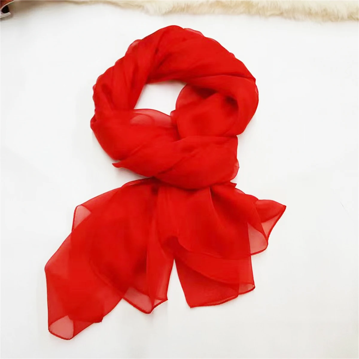 Women\'s solid color bright red ultra-thin, soft and breathable, elegant and silky scarf suitable for holiday gatherings, etc