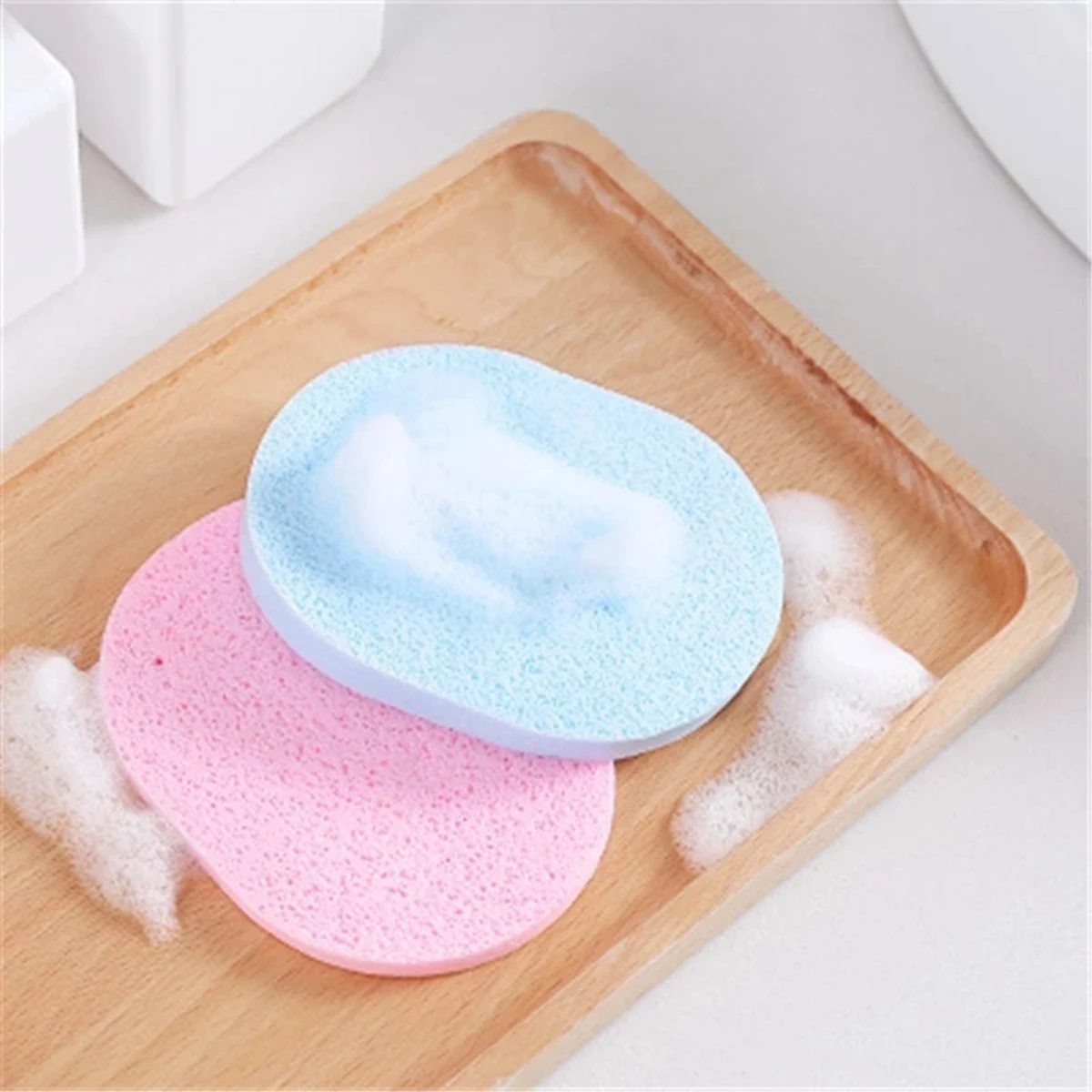 1 pcs Wash Face Sponge Facial Cleansing Sponge Fashion Makeup Tools Compressed Pad Powder Puff (Random Color)