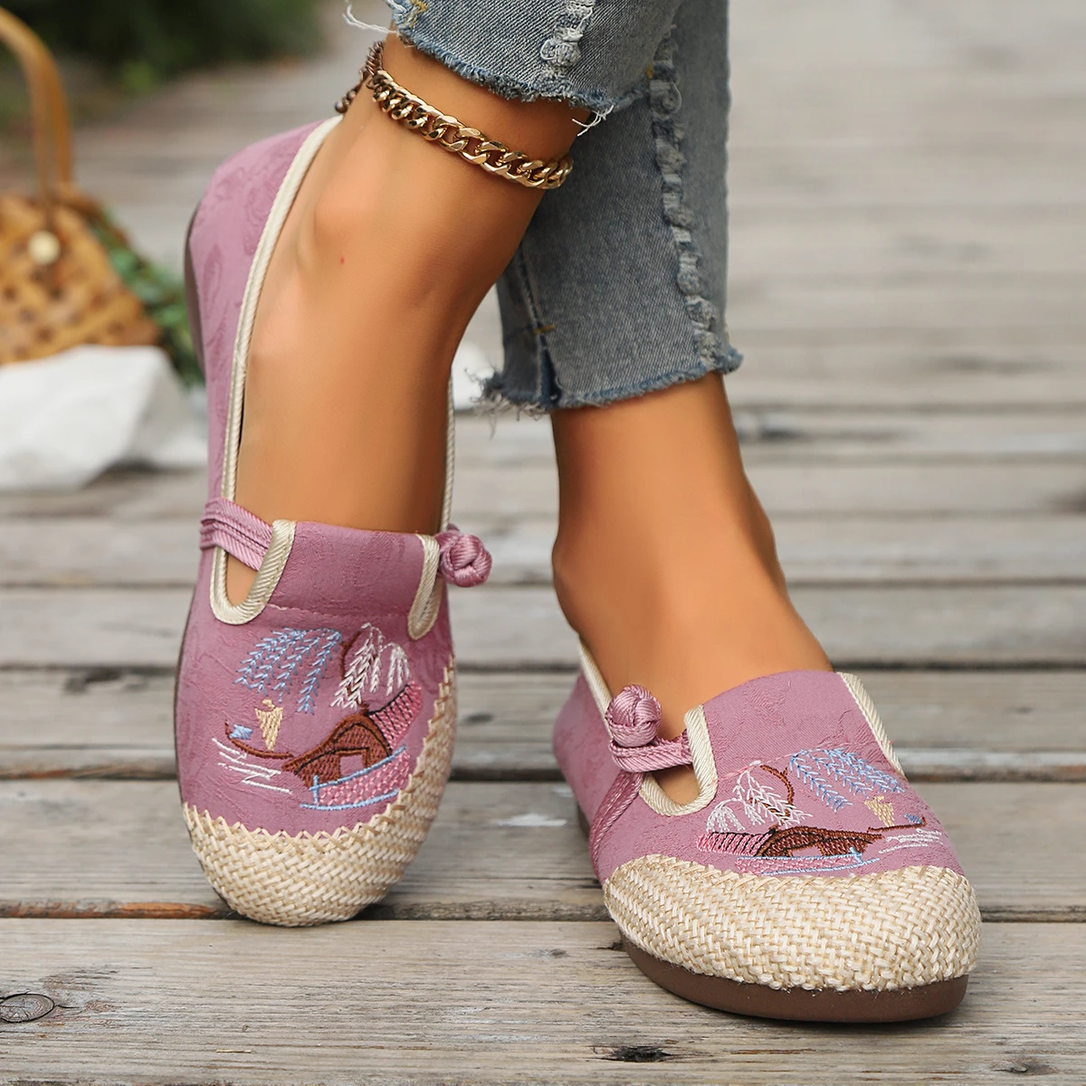 Pumps Shoes Women Loafers Low Heels Flats Casual Summer Barefoot Embroidery Chinese Style Espadrilles Elegant Designer Round Toe