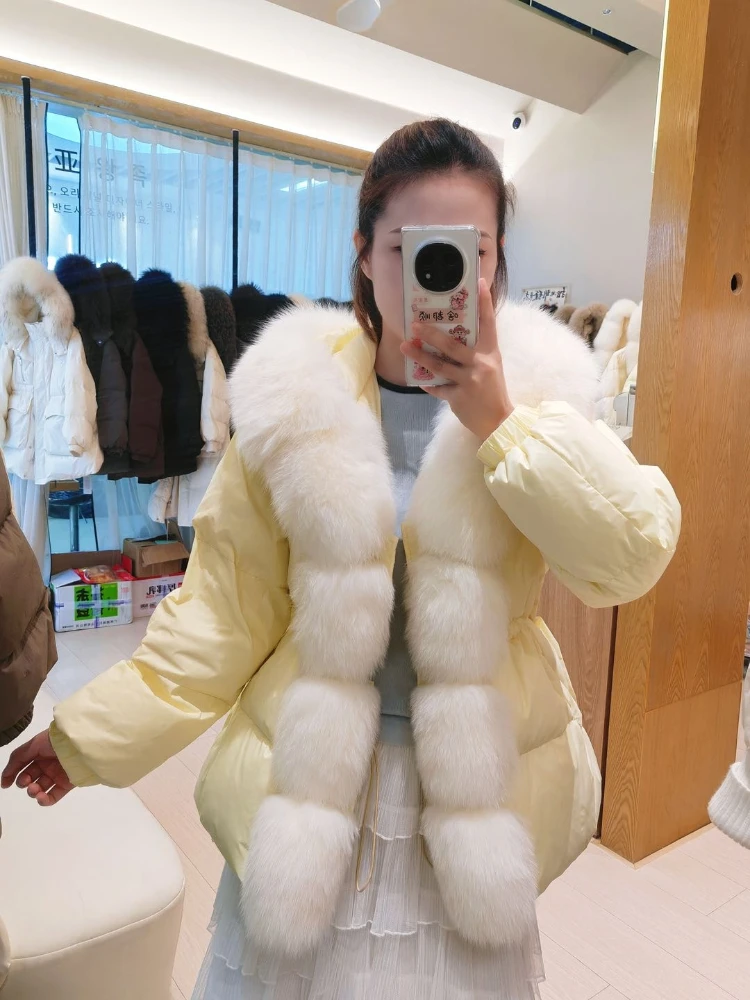 Women Winter Puffer Coat White Fur Hood Front Fur Trim Drawstring Waist Zip Closure Warm Outerwear for Cold Weather Daily Wear