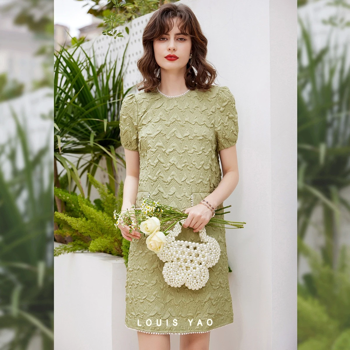 

LOUIS YAO Vintage Puff Sleeve Dress 2026 Summer Ladylike Minimalist Crew Neck Textured Women's Dress