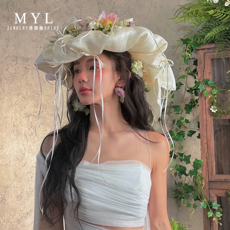 

Cloud French bow shape bridal gift hat wedding photography sample travel retro