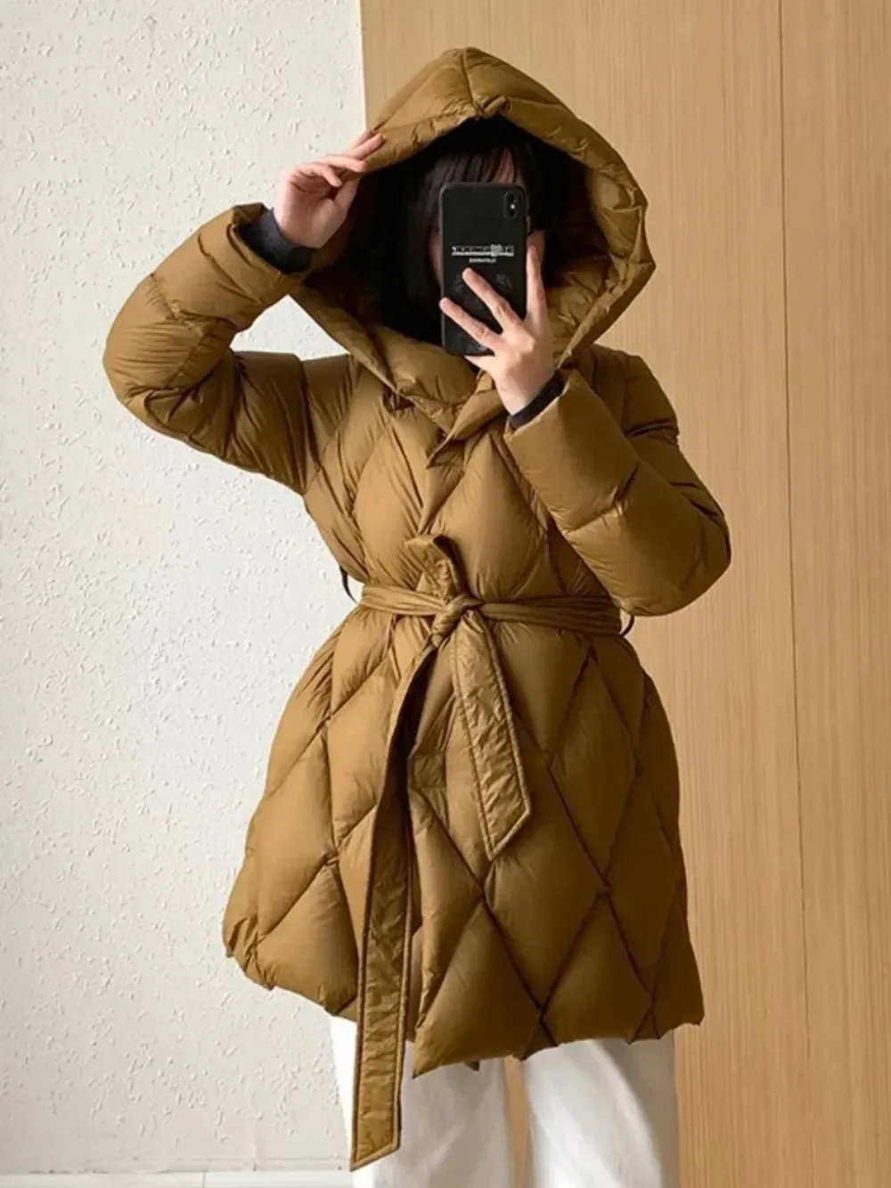

2025 New Winter Women Hooded White Duck Down Coat Office Ladies Casual Jacket Female Fashion Belt Thicken Warm Overcoat