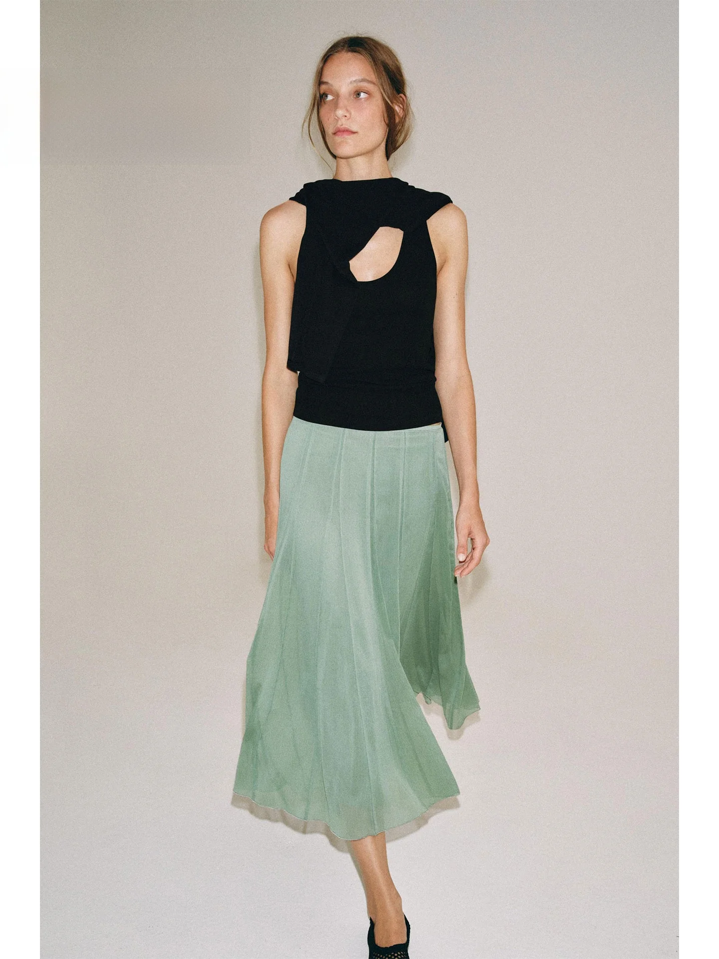 Stunningly Beautiful Artistic Style A-Line Midi Skirt Drapey Texture Half-length Ladies Fashion Summer 2026 Gown