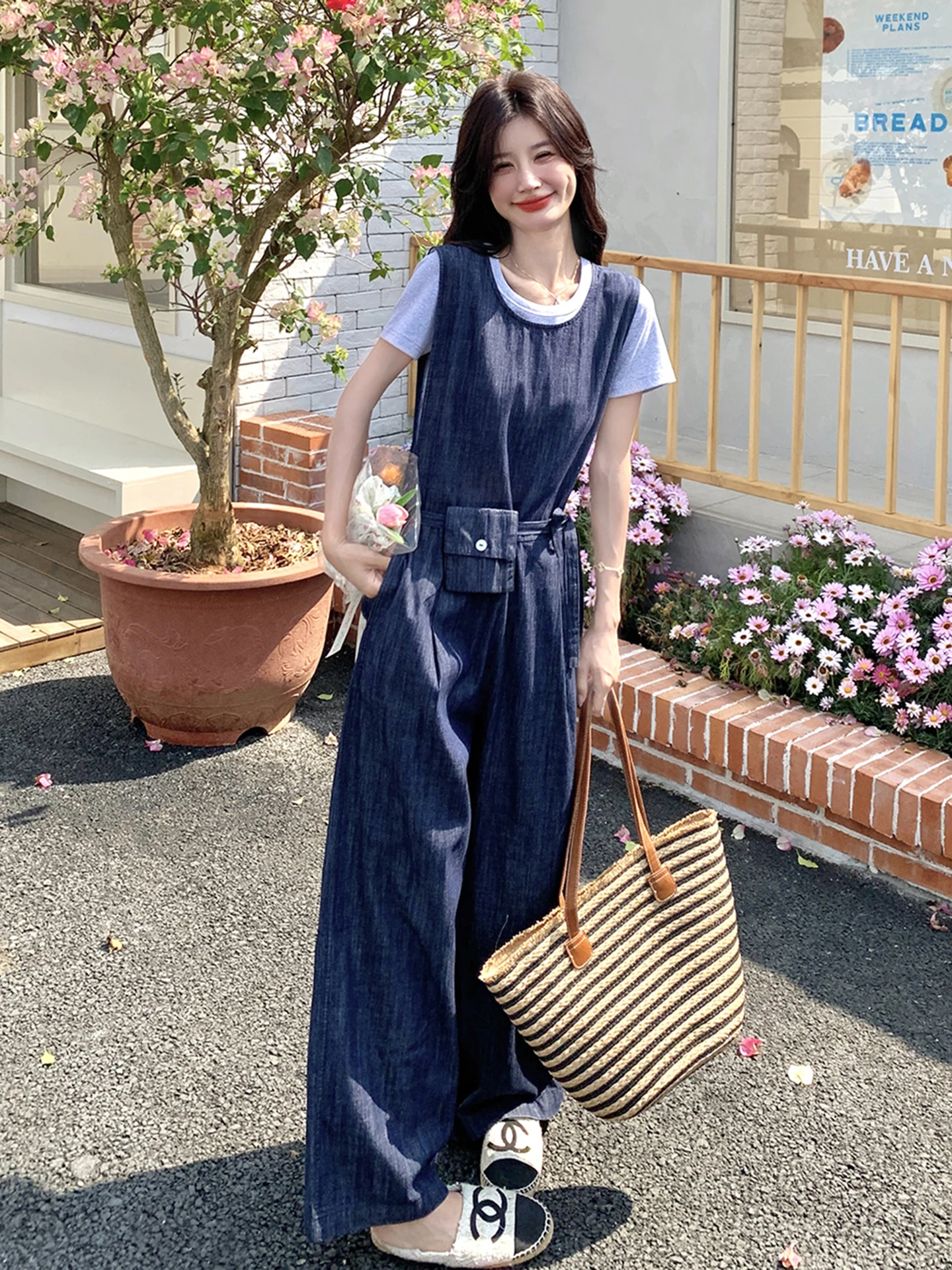 

Blue Denim Jumpsuit Set Women's Summer New Hong Kong Sle Retro Design Casual T-irt ort Sve Two-Piece Set Faionable