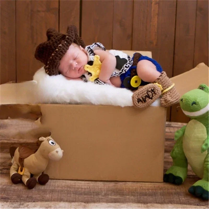 Newborn Photography Props Handmade Cowboy Sheriff Costume for Baby Boy Girl 100 Days Photo Acrylic Knitted Outfit