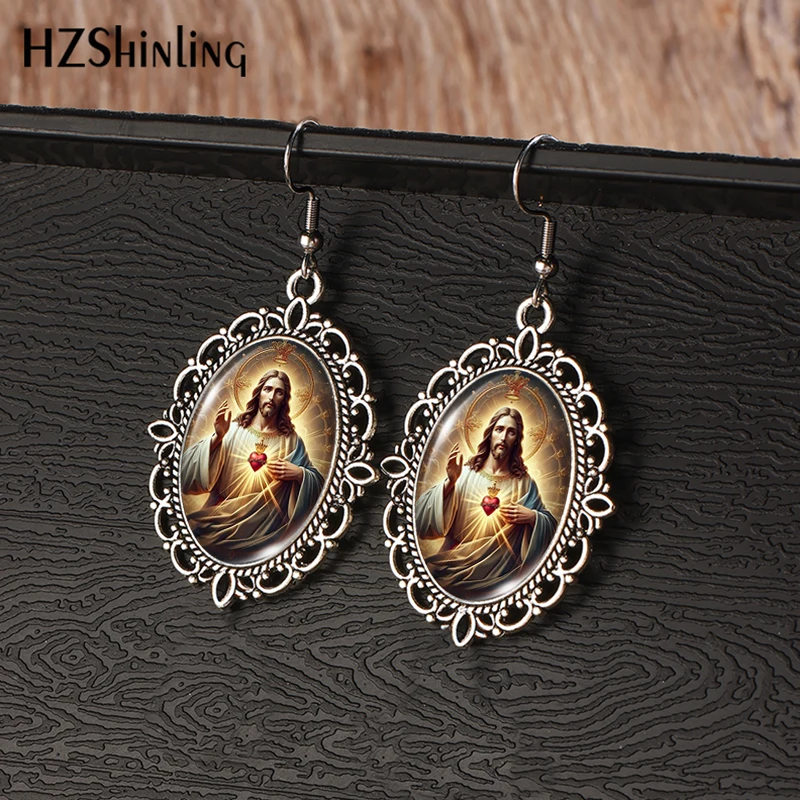 2024 New Sacred Heart of Jesus and Mary Vintage Dangle Earring Fish Hook Earrings Oval Glass Dome Jewelry Gift Girls