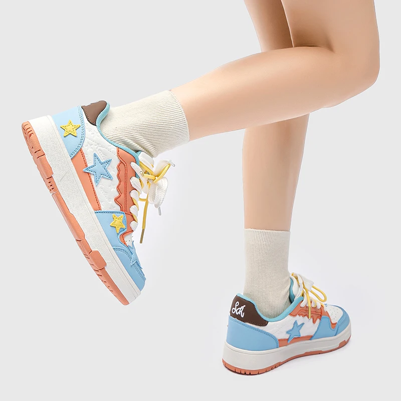 هناك 20 أنماط من الأحذية للاختيار من بينها. مناسبة لكل من الرجال والنساء. أحذية الشارع، والأحذية الكاجوال، والأحذية الرياضية #3