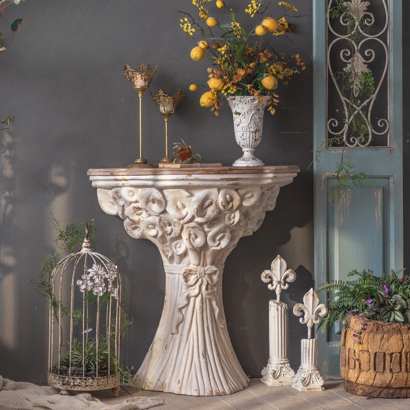 entrance porch table hall decoration Roman column B&B balcony flower stand wedding photography posing props side a few