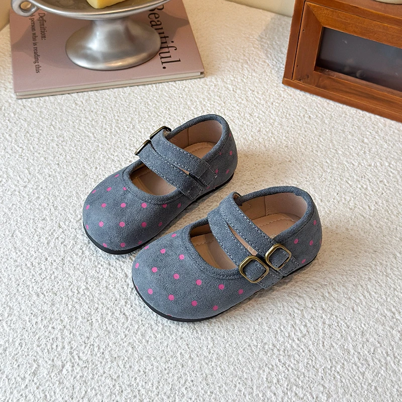 

2025 г., детская кожаная обувь для девочек, осенне-зимняя новая модная нескользящая универсальная обувь принцессы в корейском стиле с мягкой подошвой