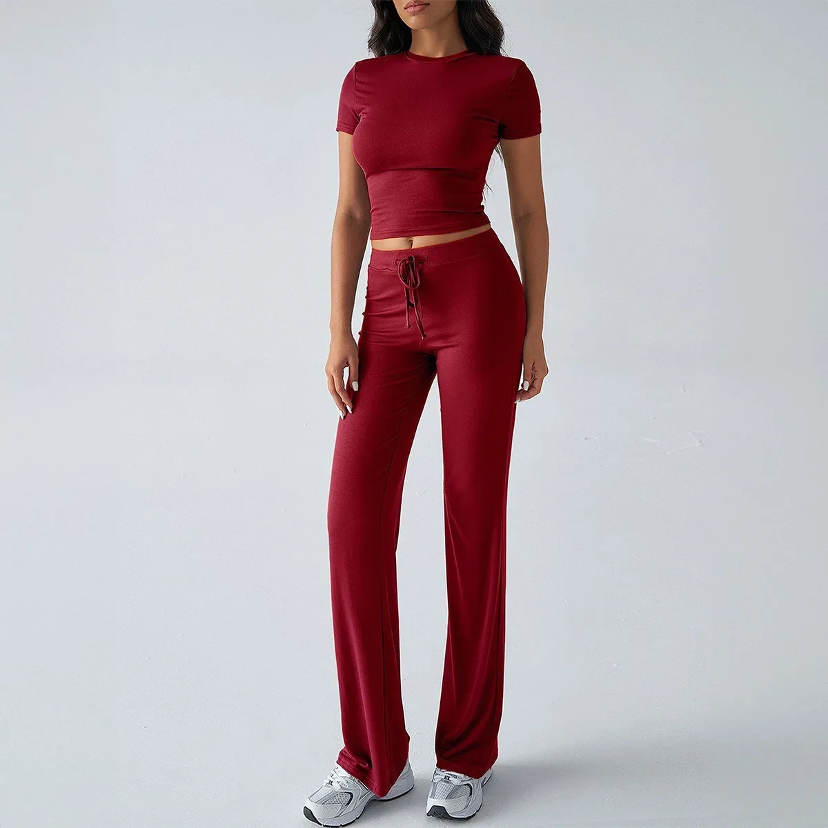 Set casual da 2 pezzi slim solido moda collo mezzo alto pullover a maniche corte top elastico in vita pantaloni con lacci set tuta sportiva