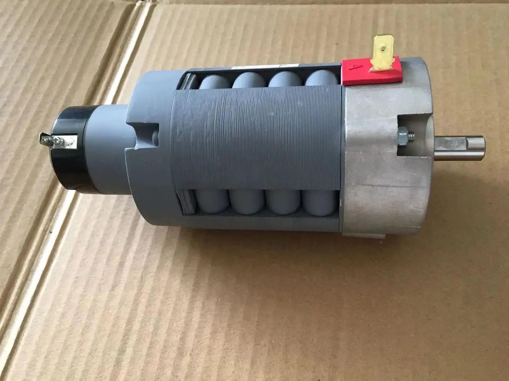 

Motor,100420014,100430039,100430610,DC Servo,UGTMEM apply for Charmilles EDMwire cut machine,100.420.014,100.430.039,100.430.610