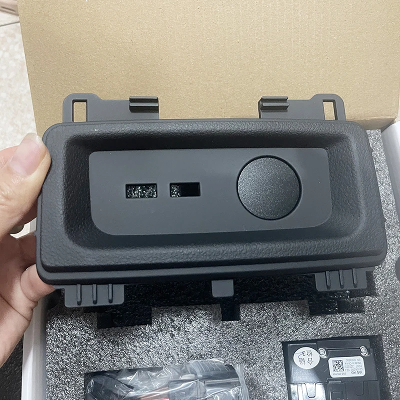 

For Audi A4 B9 A5 B9 Rear Seat USB Type-C Charger Port Car Interior Accessories 2024