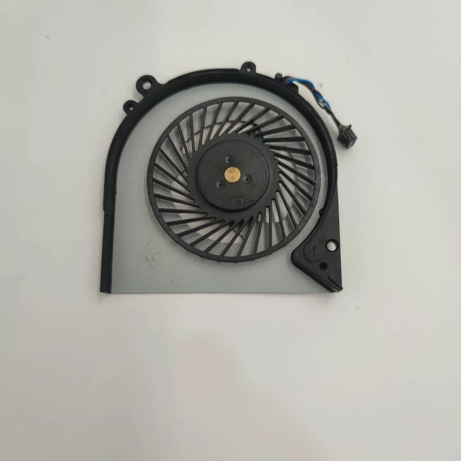 

Вентилятор охлаждения процессора ноутбука для HP EliteBook 820 G3/825 G3/720 G3/725 G3/820 G4/725 G4