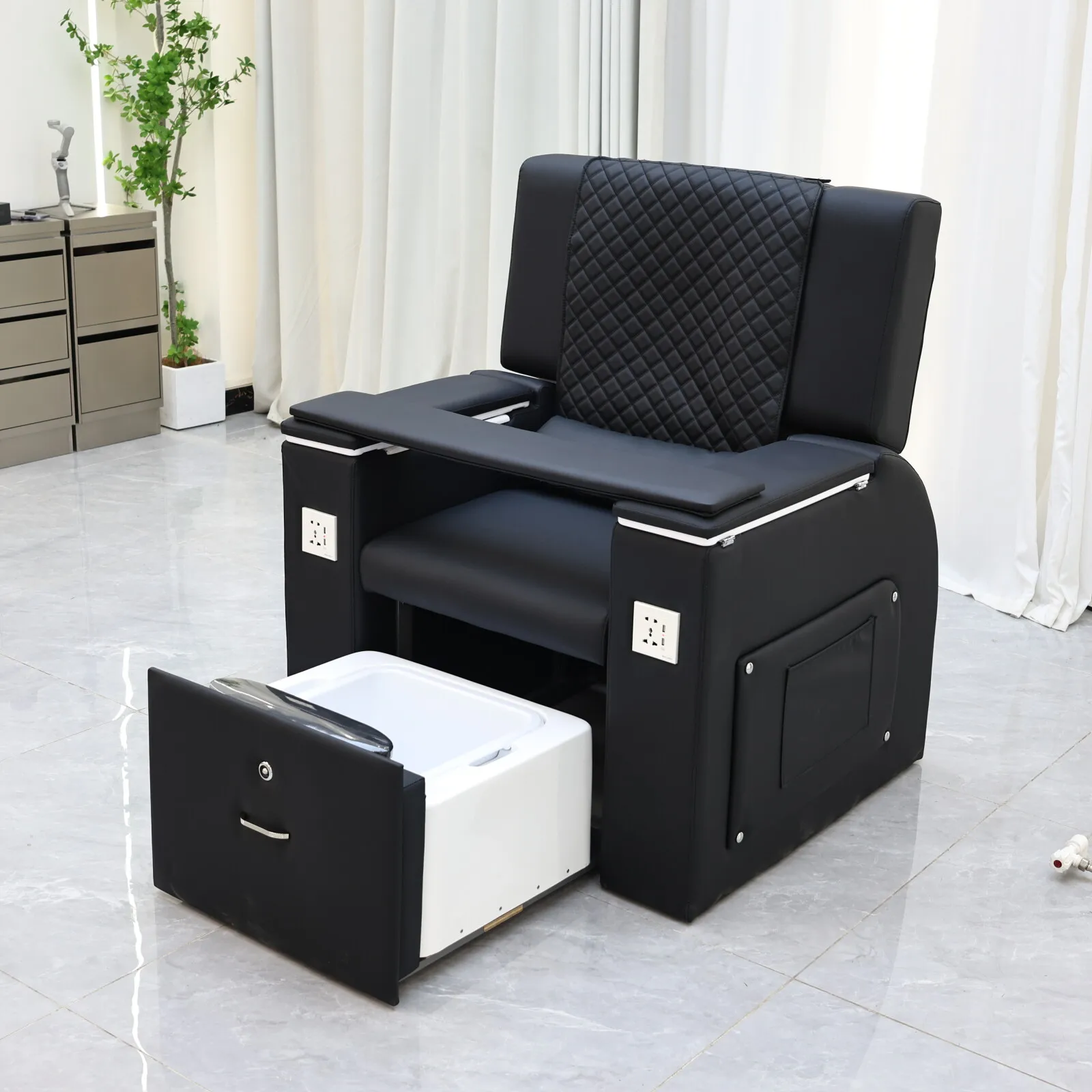 

Nail Salon Sofa, Foot SPA Massage Chair with Automatic Massage, Nail and Eyelash Salon Store Furniture Factory Customizable