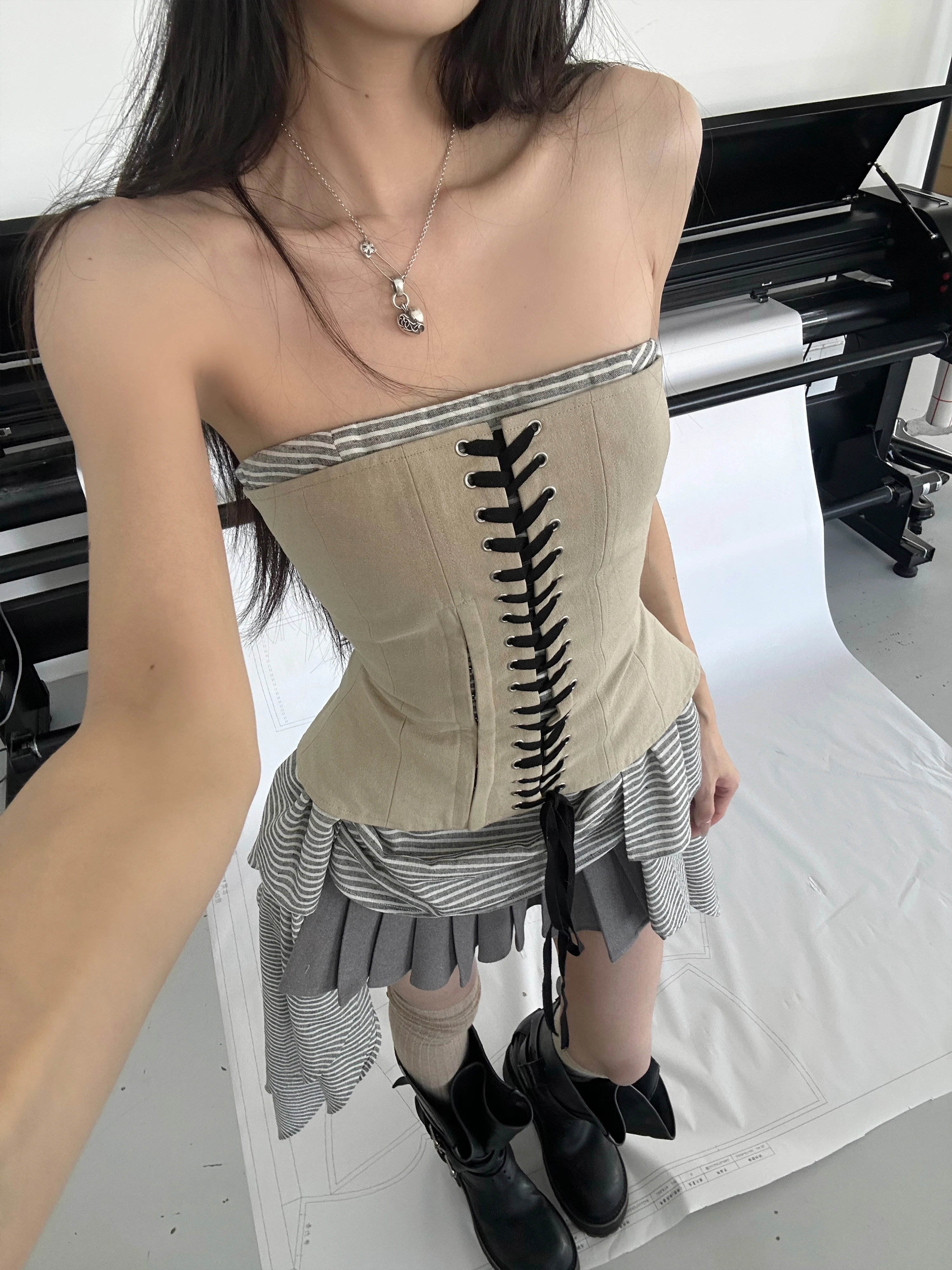 Kaki Color Fake Two-Piece Deconstructed Tube Top Women Sexy Outwear Shirt WARDEN  Rebellious Signal Korean Sweet Style