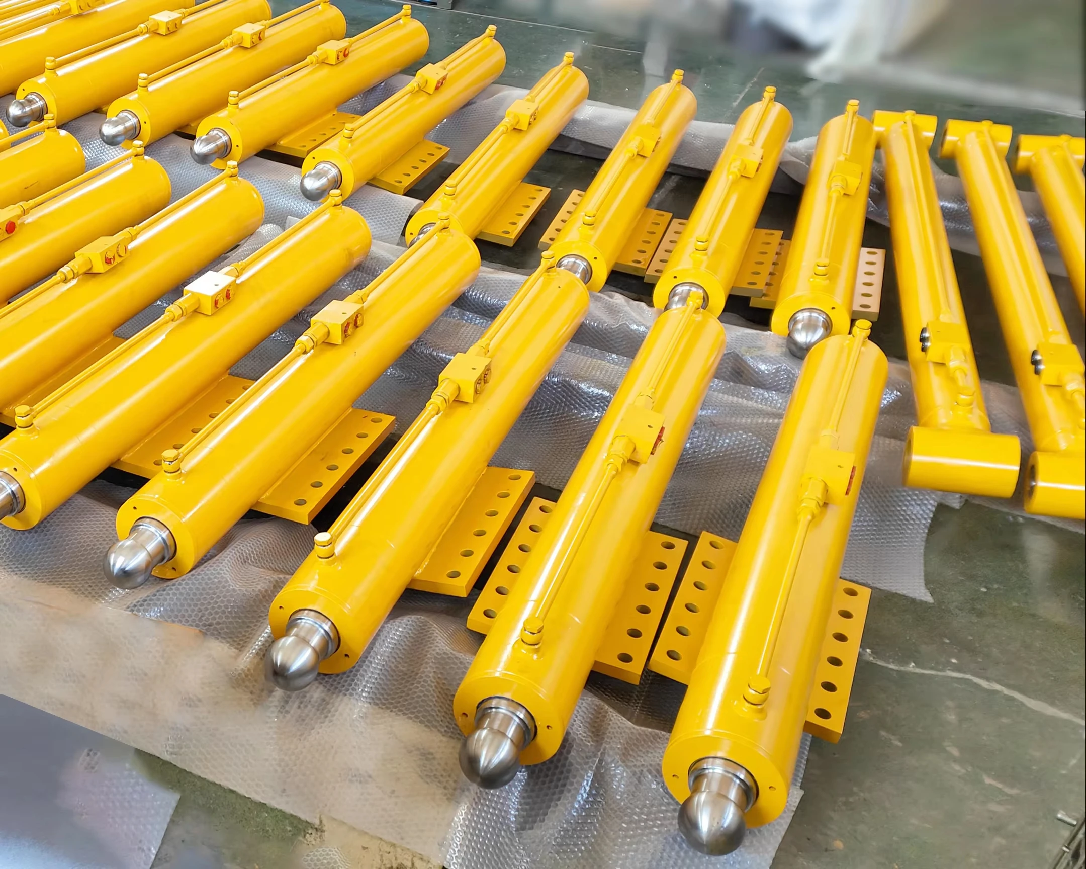 Auto Level System for RV Motorhome Caravan Outrigger Legs 500mm Inner Tube Diameter Hydraulic Cylinder 5