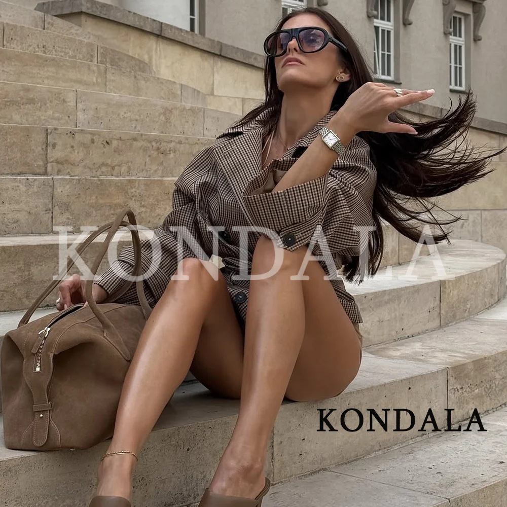 Thumbnail 3 - #6 Best Classic Trench Coats to Buy In 2026