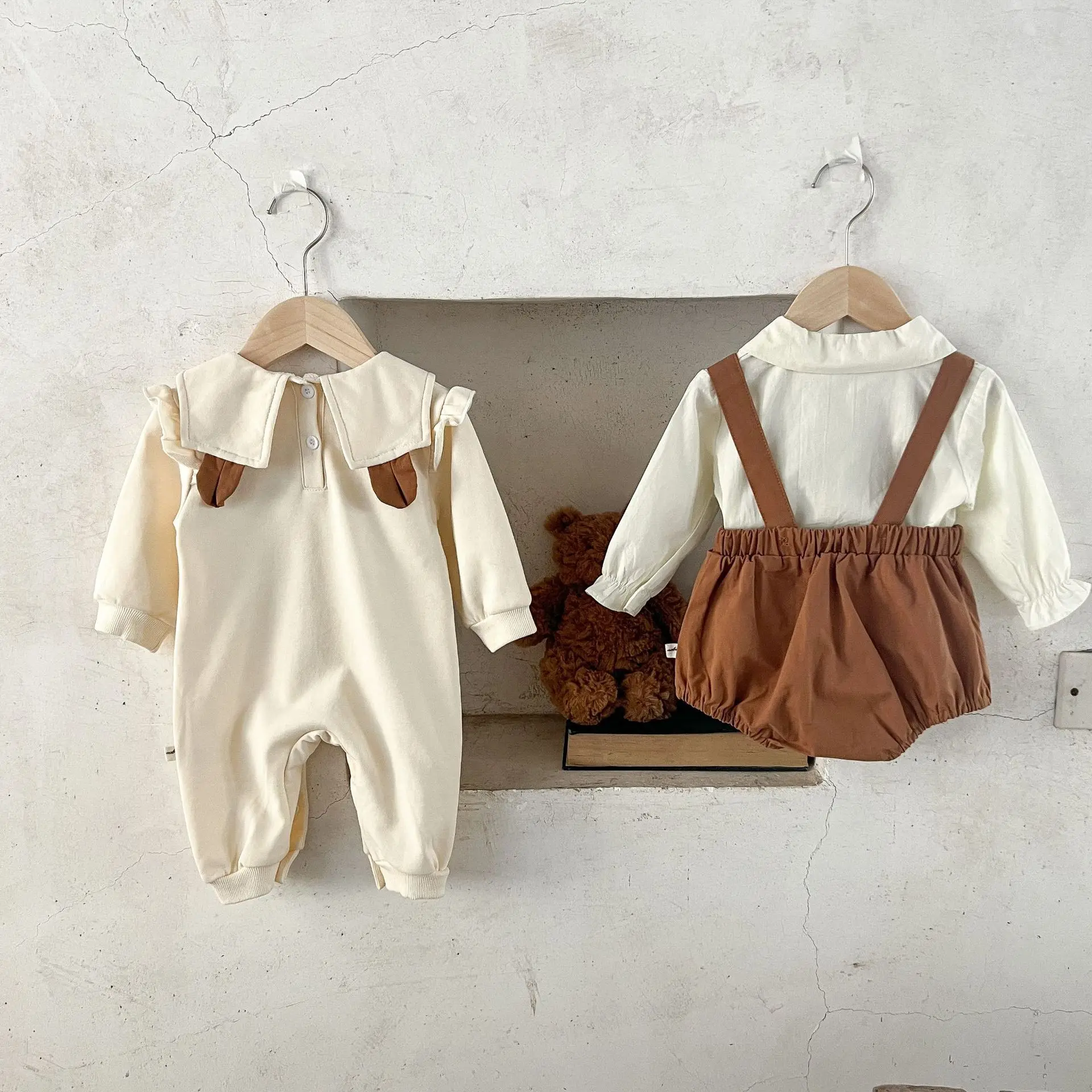 Cute Newborn Baby Girl Clothes INS Spring Long Sleeve Bear Romper Bow Bodysuit Cotton Shirt Tops Outfits For 0-3Years Boys