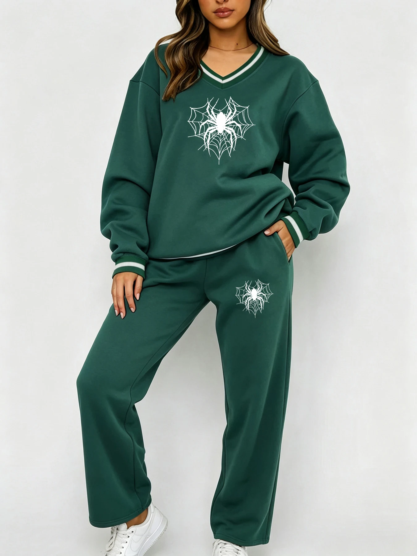 ชุดเสื้อสเวตเตอร์คอวีและกางเกง - Winter Clothing Essentials For Women บทวิจารณ์และราคา