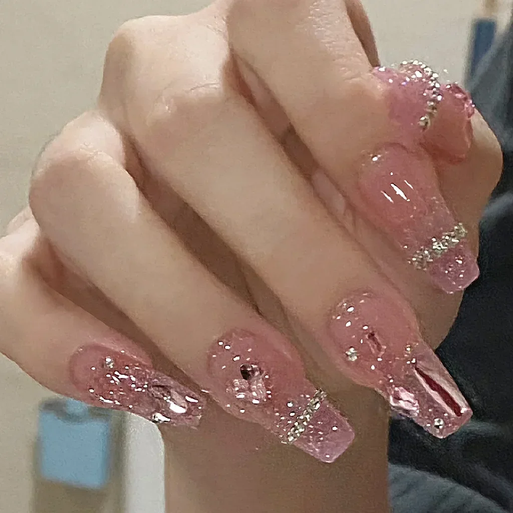 24Pcs Pink Ballet Fake Nails Full Cover Nail Tips Long Ballet False Nails with Rhinestone Chain Design Wearable Press on Nails