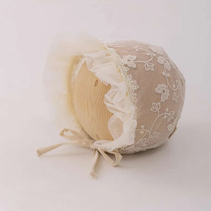 

Lace Embroidery Flower Baby Girls Summer Hat Breathable Mesh Kids Cap for Newborn Infant Princess Adjustable Beanie Hats 0-1Y