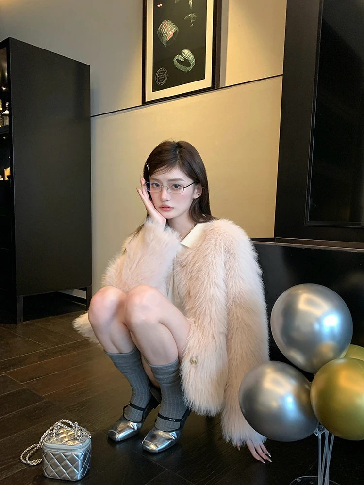 

Eco-Friendly Nunu Volcano 5th Gen Women's Fur Coat Inteated Leather And Fur Winter Outerwear Long Sve round Ne Button ...